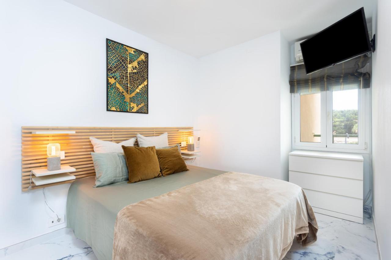 Cozy 1St Sea Line Apartment In The Quiet Area Los Cristianos  Zewnętrze zdjęcie